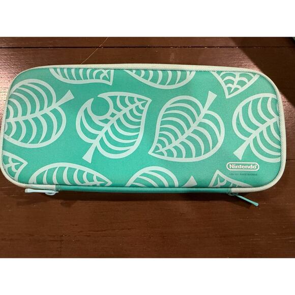 PowerA Enhanced Wireless Controller KK Slider Animal Crossing & Case - Picture 5 of 8